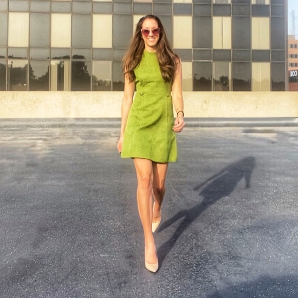 Meet your Posher, Meredith - Picture 1 of 1